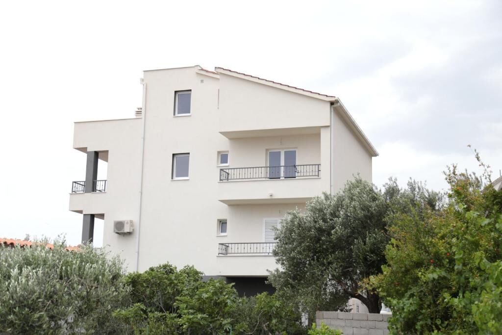 Apartment Nada - Tučepi